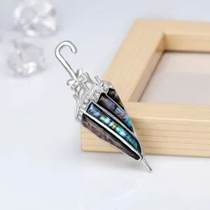 Брошь Зонтик сложенный с бантом. Перламутр, стразы. Цвет стальной.